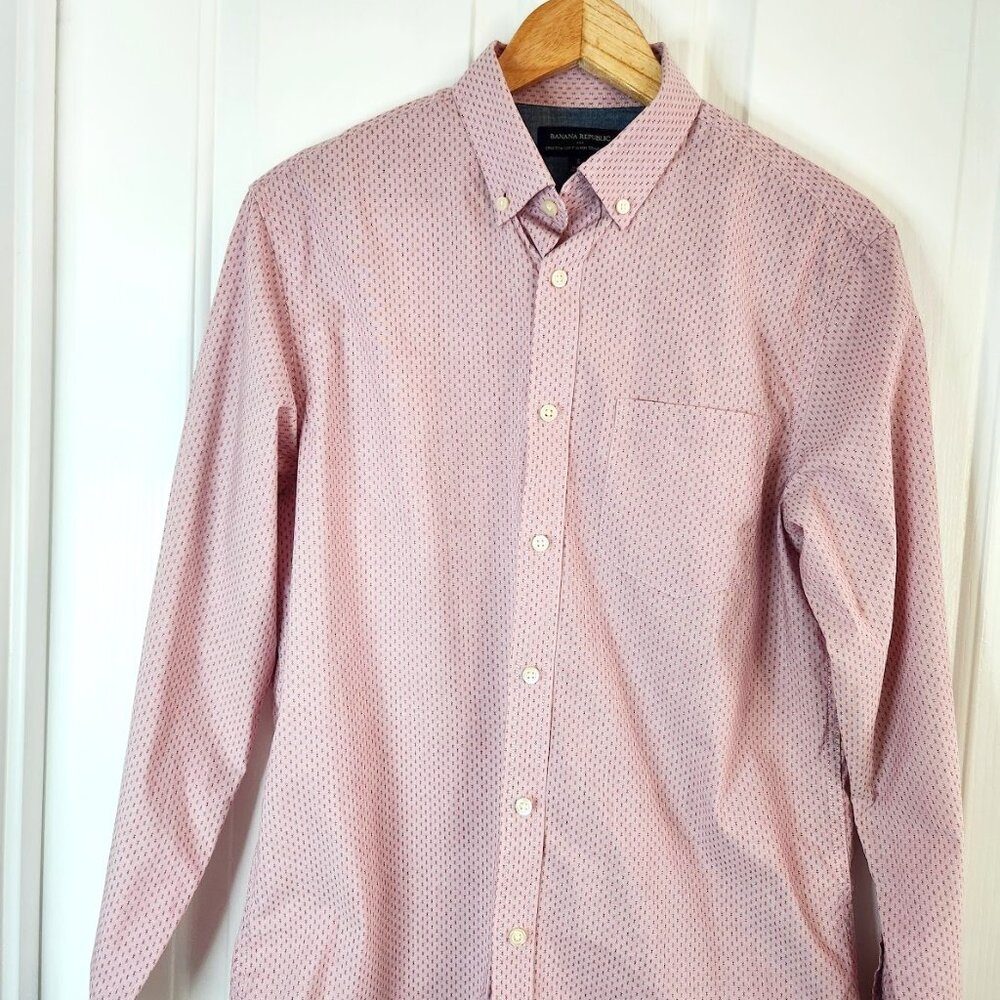 Banana Republic Long Sleeve Maroon X-Pattern Shirt (S)